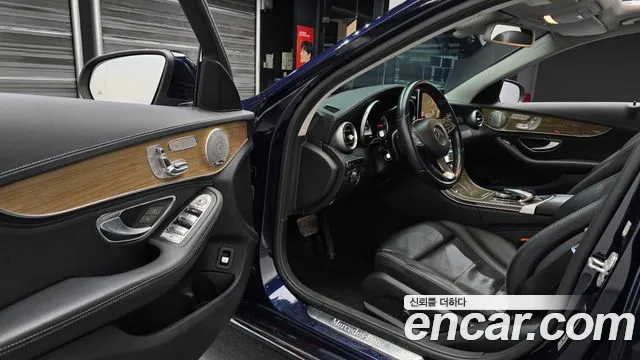 Mercedes-Benz C-Class 2015 — фото 10