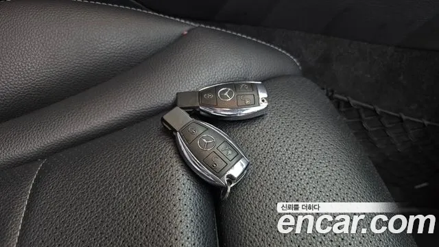Mercedes-Benz C-Class 2015 — фото 17