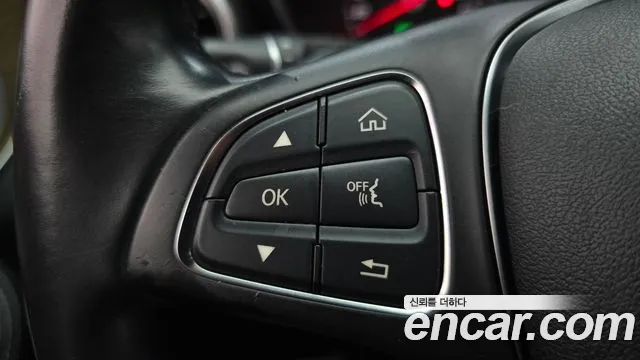 Mercedes-Benz C-Class 2015 — фото 18