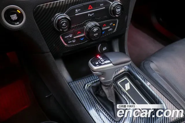 Dodge Charger 2016 — фото 17