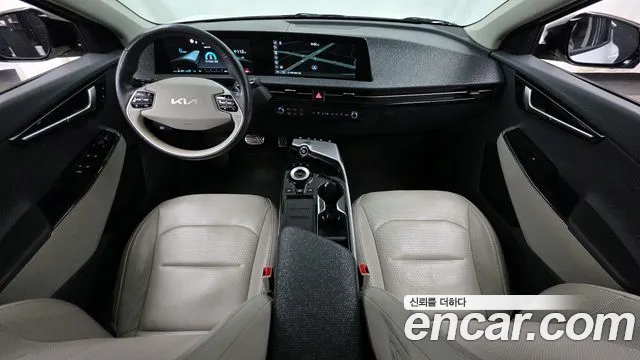 Kia EV6 2022 — фото 10