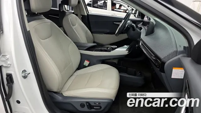 Kia EV6 2022 — фото 17