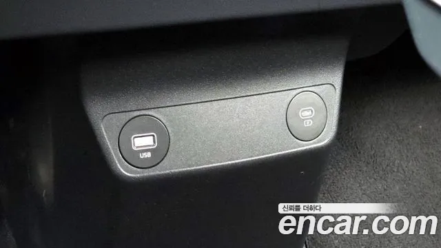 Kia EV6 2022 — фото 16