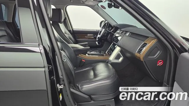Land Rover Range Rover 2018 — фото 16