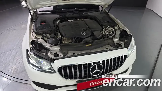 Mercedes-Benz E-Class 2018 — фото 6