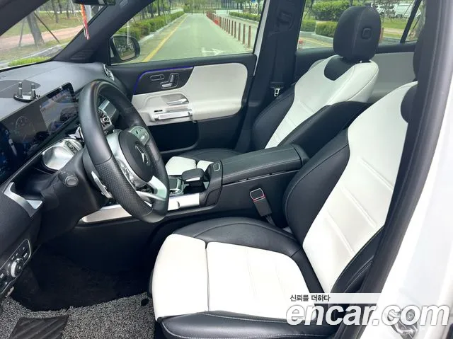 Mercedes-Benz GLB-Class 2020 — фото 9
