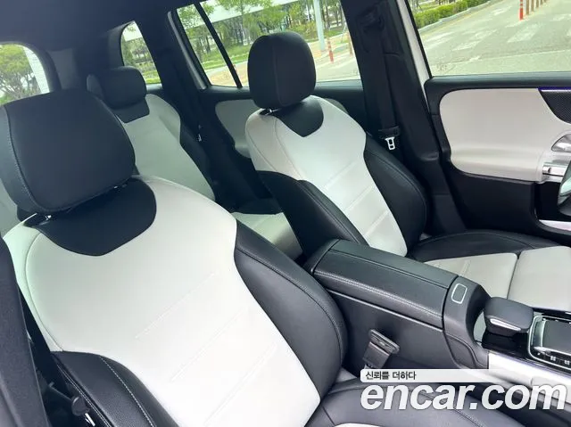 Mercedes-Benz GLB-Class 2020 — фото 11
