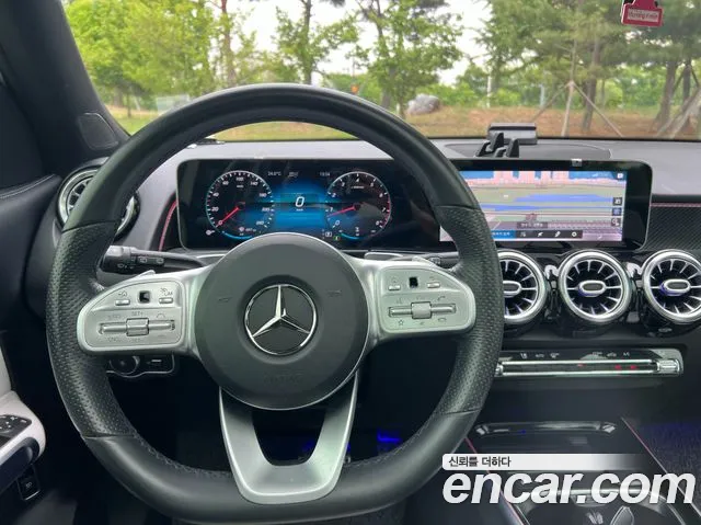Mercedes-Benz GLB-Class 2020 — фото 13