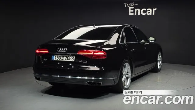 Audi A8 2016 — фото 2