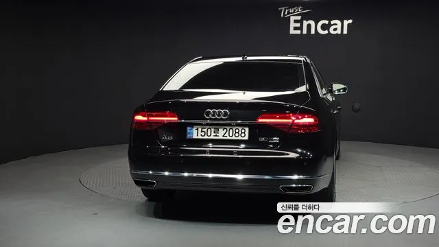 Audi A8 2016 — фото 4