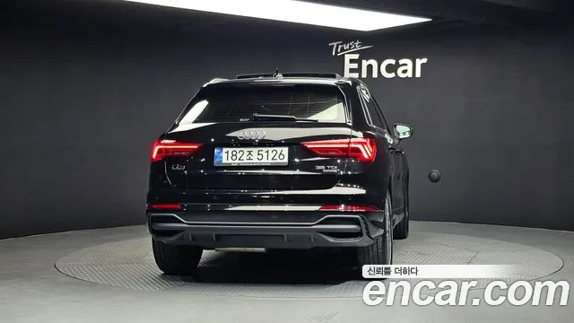 Audi Q3 2023 — фото 4