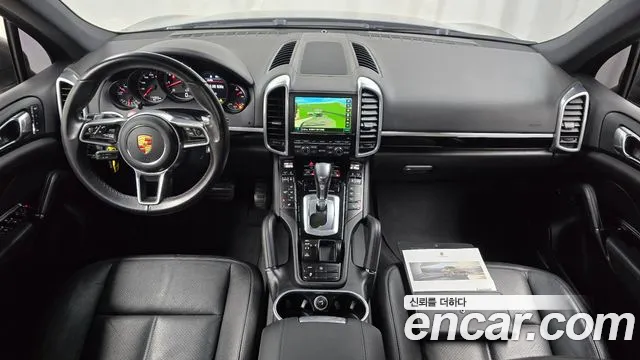 Porsche Cayenne 2016 — фото 7