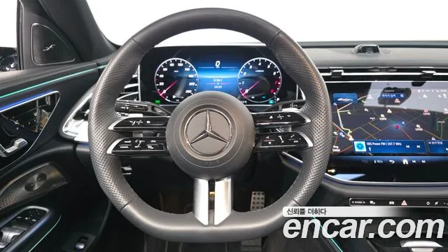 Mercedes-Benz E-Class 2024 — фото 13