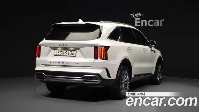 Kia Sorento 2022 — фото 2