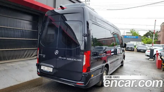 Mercedes-Benz Sprinter 2021 — фото 2