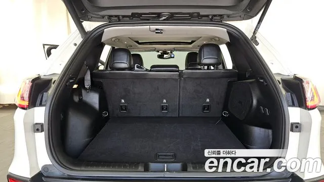 Jeep Cherokee 2019 — фото 20