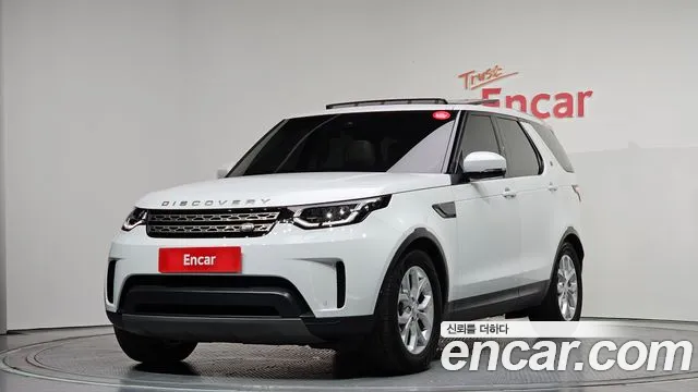 Land Rover Discovery 2020 — фото 1