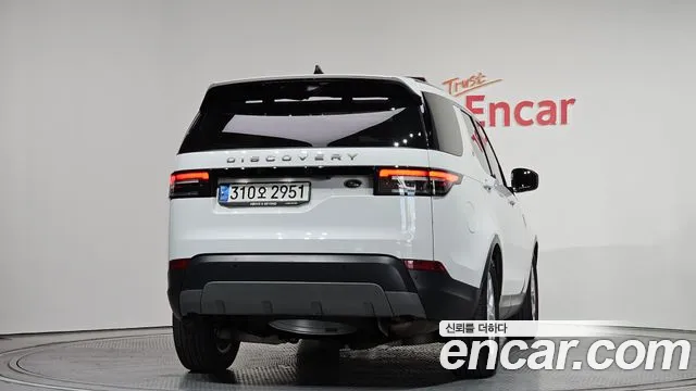 Land Rover Discovery 2020 — фото 4