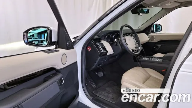 Land Rover Discovery 2020 — фото 13