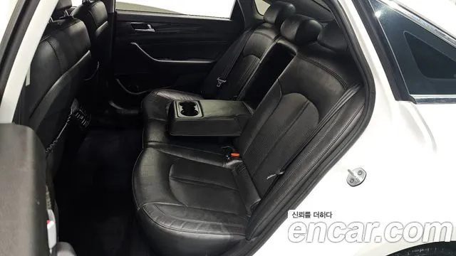 Hyundai Sonata 2015 — фото 17
