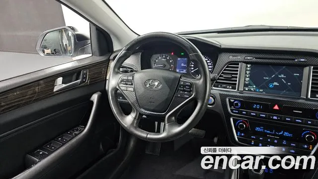 Hyundai Sonata 2015 — фото 20