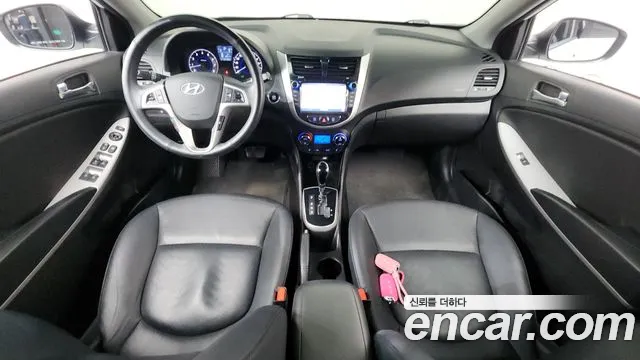 Hyundai Accent 2015 — фото 10