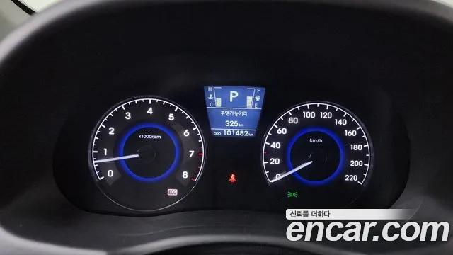 Hyundai Accent 2015 — фото 11