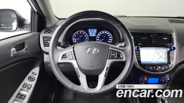 Hyundai Accent 2015 — фото 19