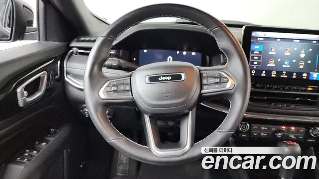 Jeep Compass 2022 — фото 19