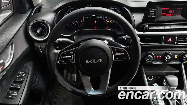 Kia K3 2022 — фото 15