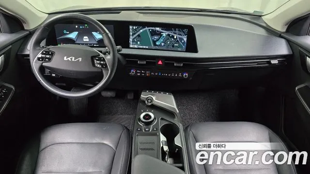Kia EV6 2022 — фото 10