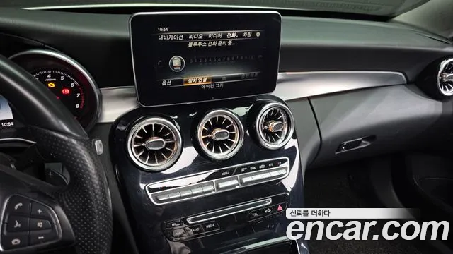 Mercedes-Benz C-Class 2016 — фото 15