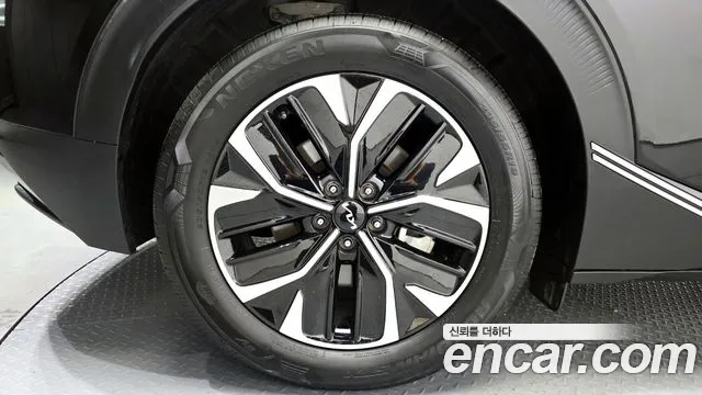 Kia EV6 2022 — фото 5