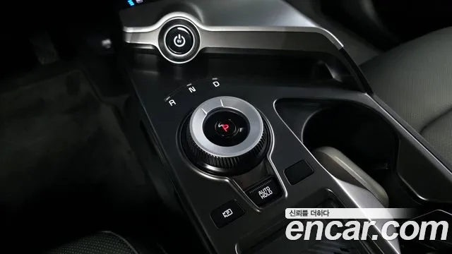 Kia EV6 2022 — фото 12