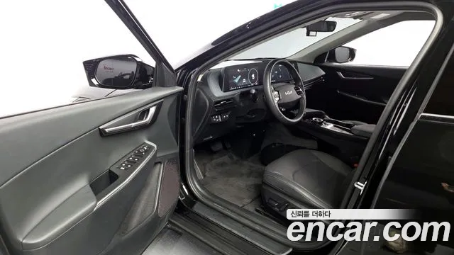 Kia EV6 2022 — фото 13