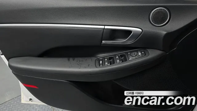Hyundai Sonata 2020 — фото 13