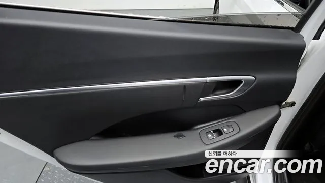 Hyundai Sonata 2020 — фото 14