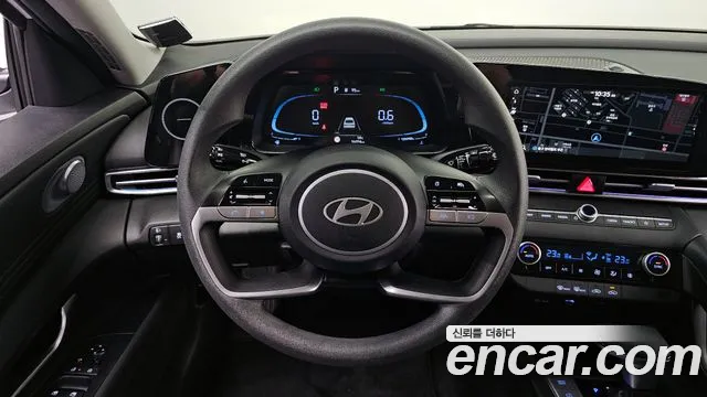 Hyundai AVANTE 2024 — фото 17