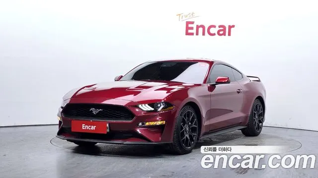 Ford Mustang 2019 — фото 1
