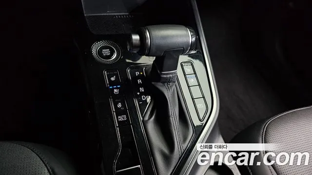 Kia Niro 2022 — фото 9