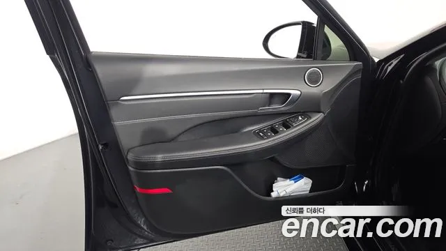 Hyundai Sonata 2023 — фото 14