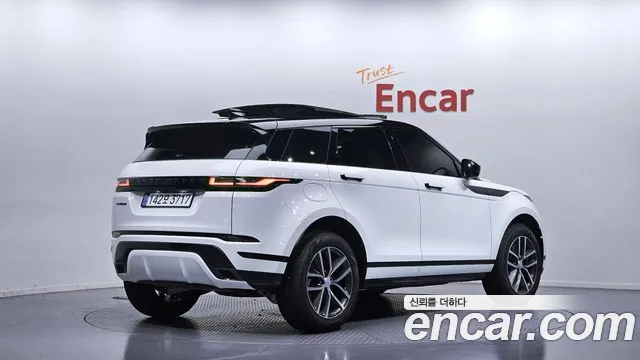 Land Rover Range Rover Evoque 2026 — фото 2
