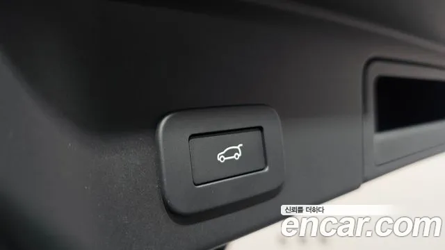 Land Rover Range Rover Evoque 2026 — фото 20