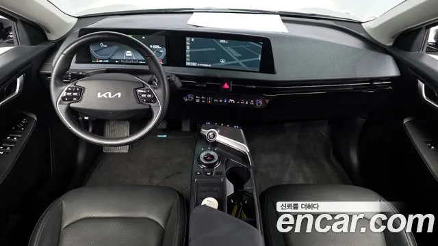 Kia EV6 2022 — фото 10