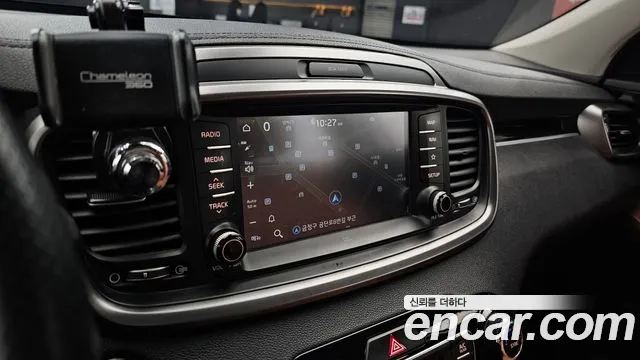 Kia Sorento 2018 — фото 19