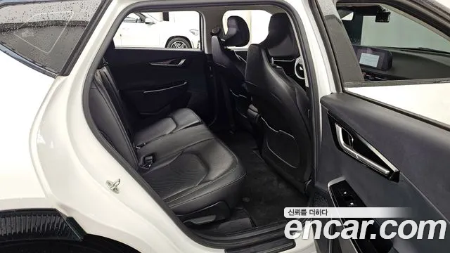 Kia EV6 2022 — фото 12