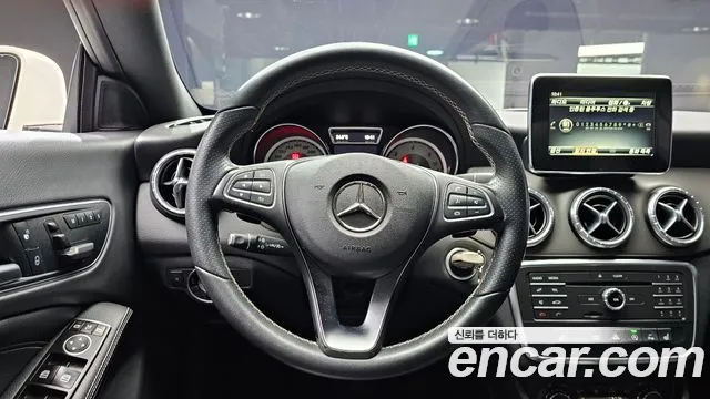 Mercedes-Benz CLA-Class 2016 — фото 13
