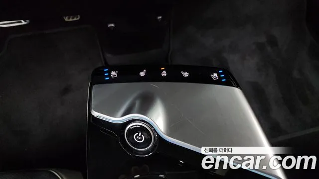 Kia EV6 2022 — фото 17