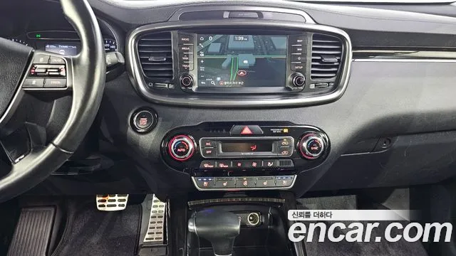 Kia Sorento 2019 — фото 12