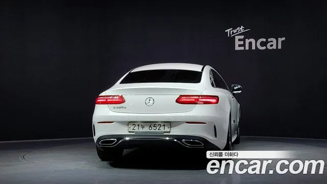 Mercedes-Benz E-Class 2017 — фото 4